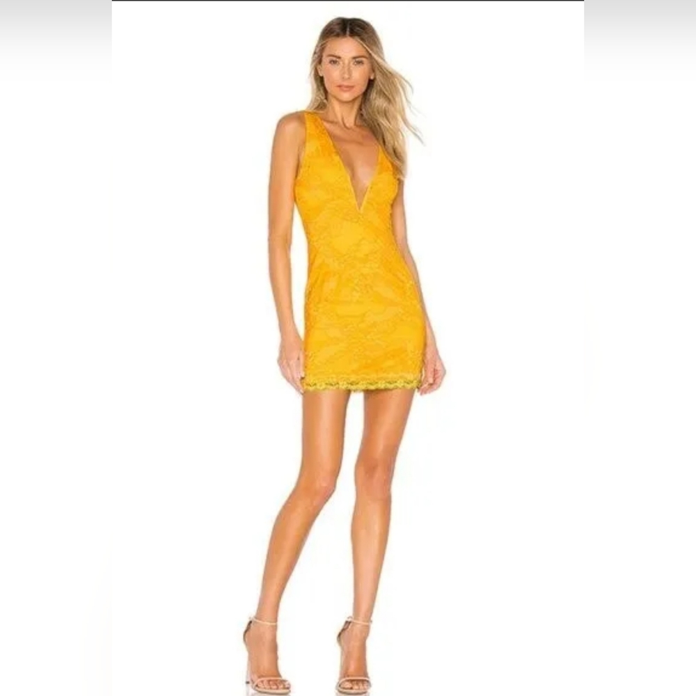 NWT NBD Emery Plunging Lace Mini Dress in Canary Yellow. Size Small, Very cute!